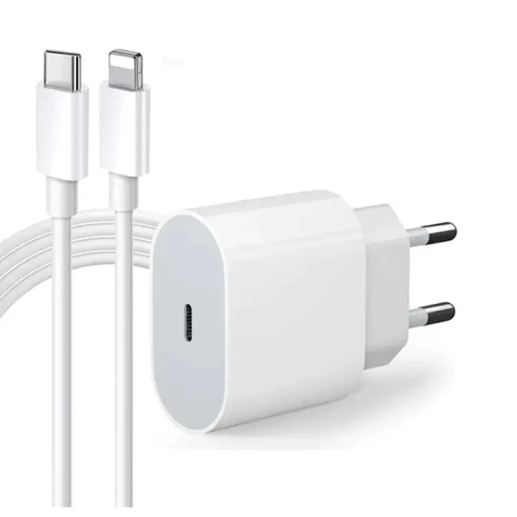 CARREGADOR SAIDA TYPE C COM CABO TYPE C E LIGHTNING FAM - Imagem: 1